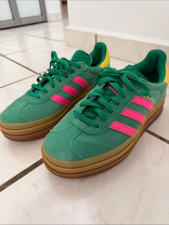 adidas Shoes - Adidas Gazelle